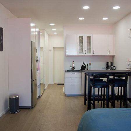 Studio Apartment In The Heart Of Riga Old Town Exterior foto